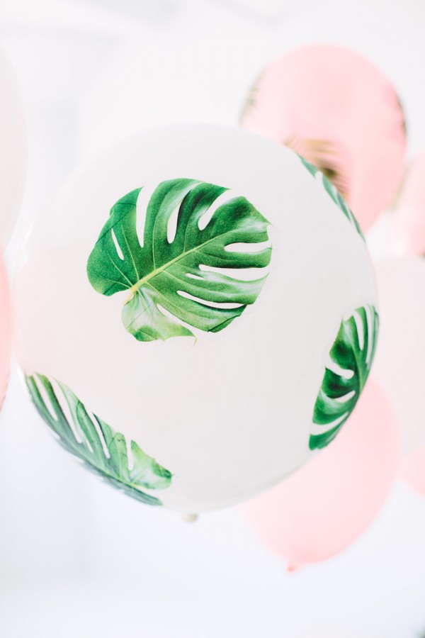 DIY-Palm-Leaf-Balloons1-600x900